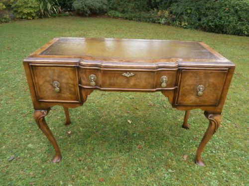 Figured Walnut Writing Desk c.1920 (1 of 1)