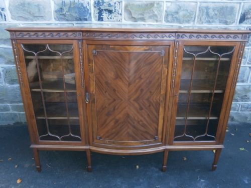 Antique Mahogany Bookcase Cabinet Made By Robson & Son Newcastle c.1900 (1 of 1) Antique Mahogany Bookcase Cabinet Made By Robson & Son Newcastle c.1900 (1 of 1)