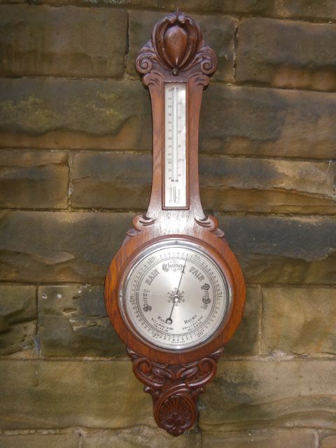 Antique Carved Oak Aneroid Barometer c.1910 (1 of 1) Antique Carved Oak Aneroid Barometer c.1910 (1 of 1)