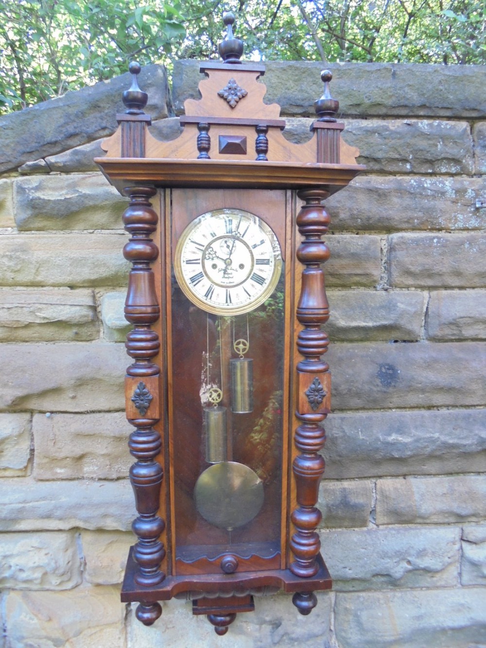 Antique Walnut Cased Double Weight Vienna Wall Clock Fattorini Bradford (1 of 1) Antique Walnut Cased Double Weight Vienna Wall Clock Fattorini Bradford (1 of 1)