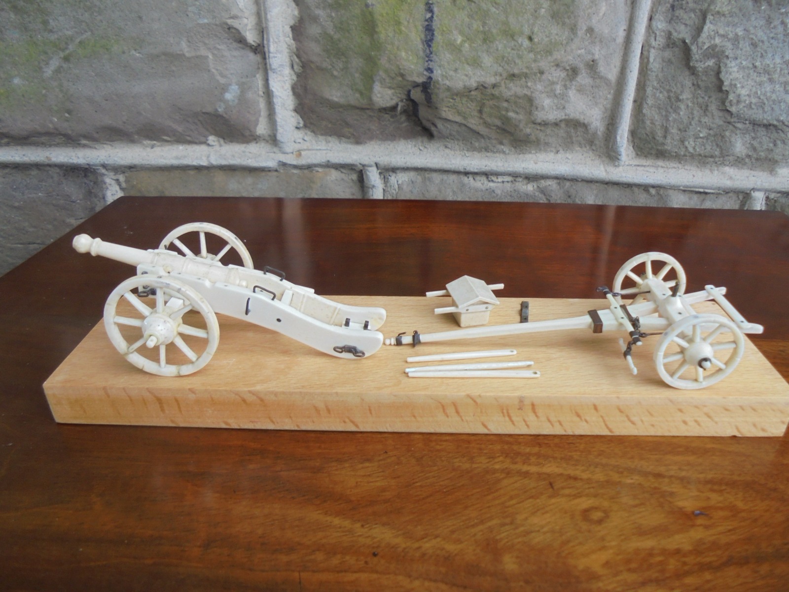 Antique Carved Bone Model of a Cannon & Gun Carriage c.1900 (1 of 10)