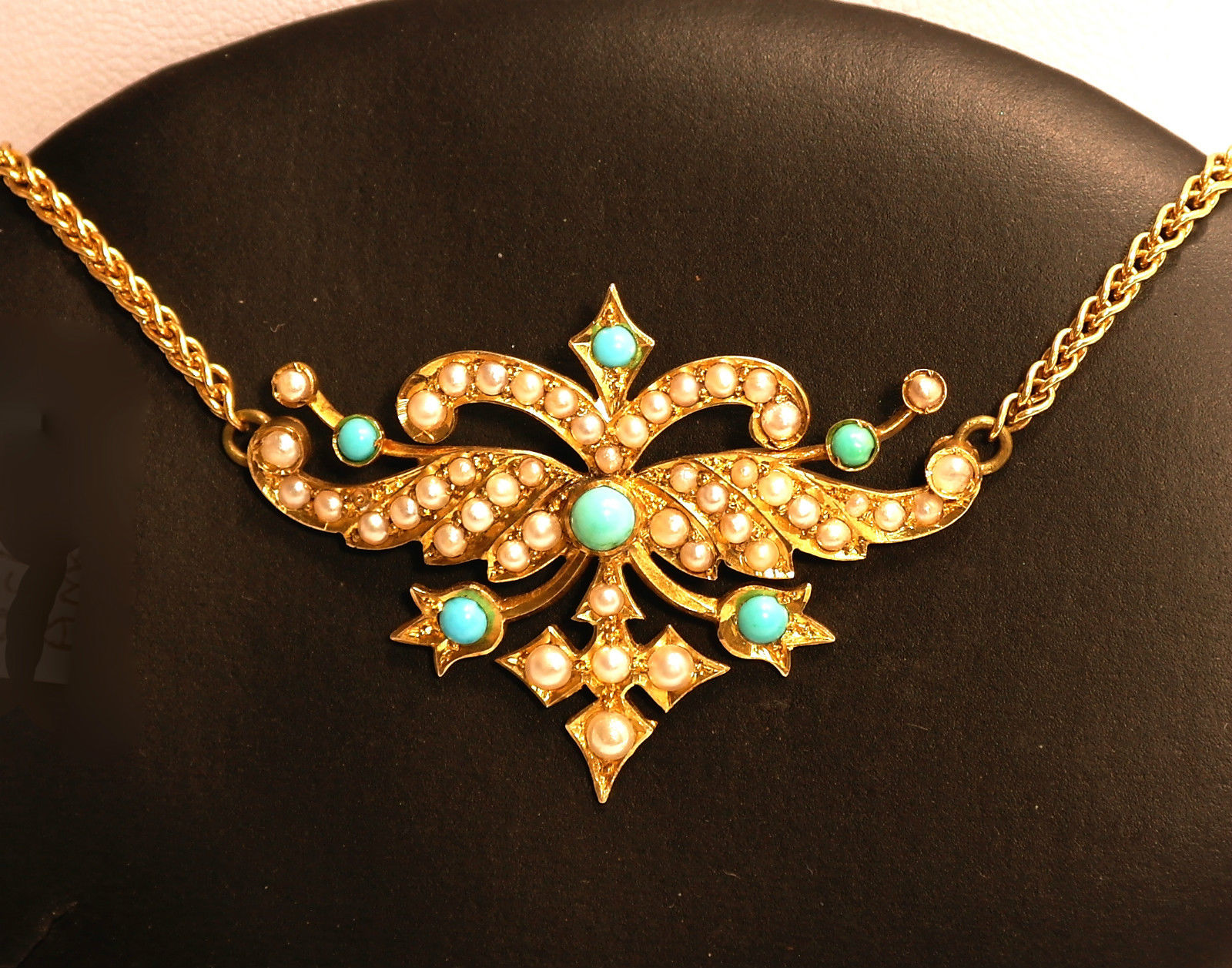 Art Nouveau Turquoise & Seed Pearl 18 carat Gold Necklace Pendant (1 of 1)