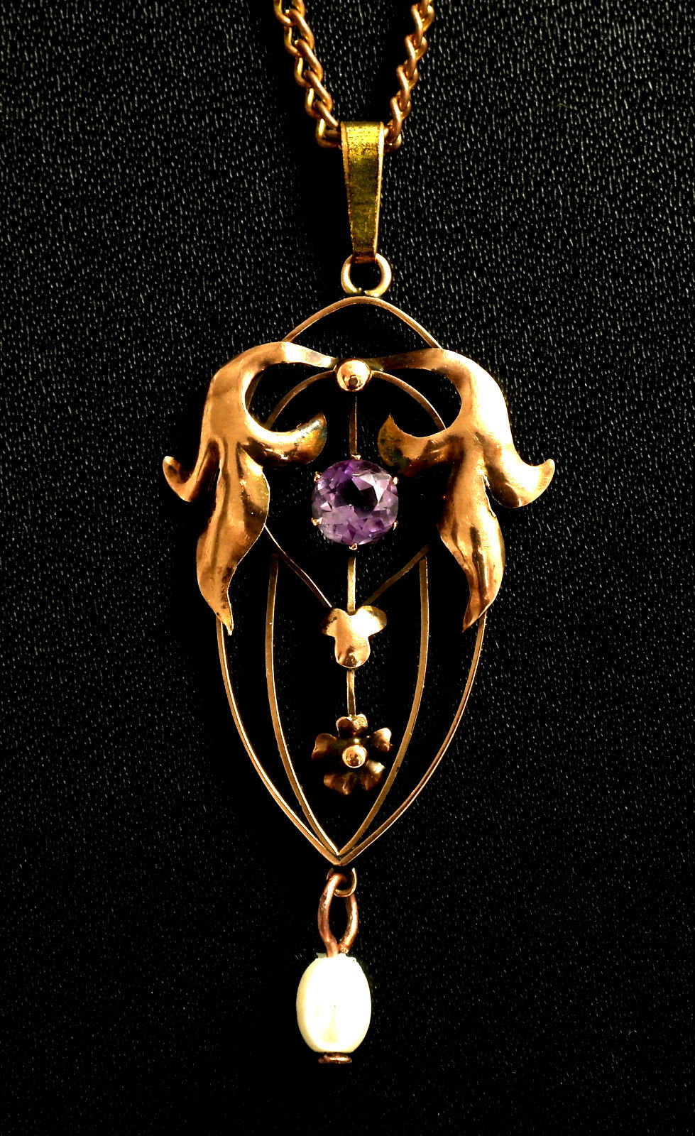 Antique Art Nouveau Edwardian 9 carat Yellow Gold Pendant (1 of 1)