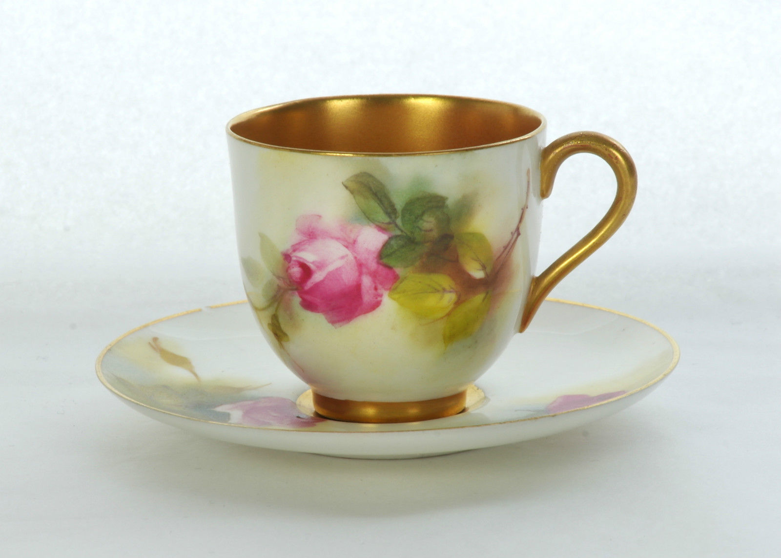 Royal Worcester Rose Painted Teacup & Saucer (c.1918) (1 of 5)