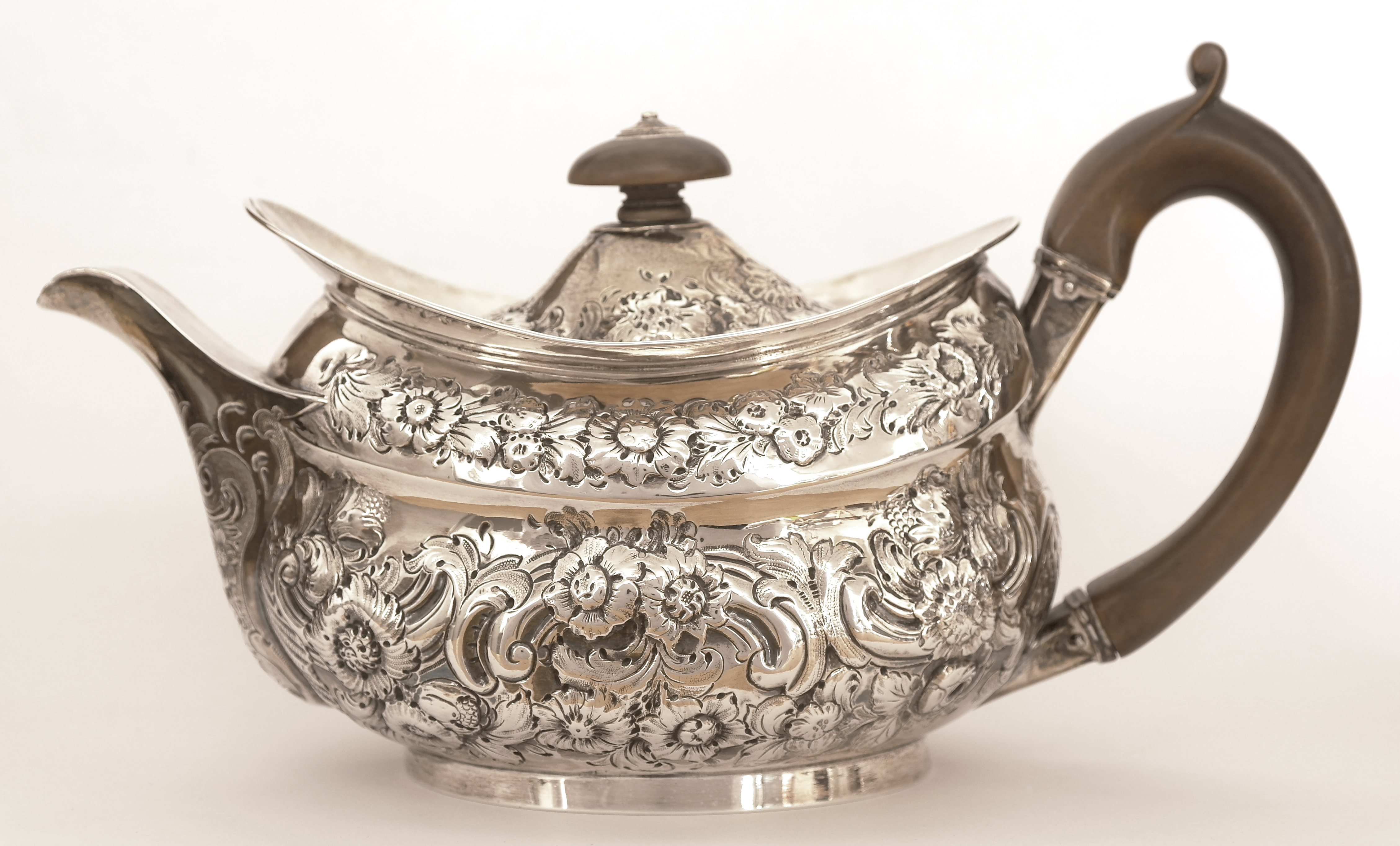 Antique 18th Century Georgian Sterling Silver Tea Pot Teapot London 1791 (1 of 1) Antique 18th Century Georgian Sterling Silver Tea Pot Teapot London 1791 (1 of 1)