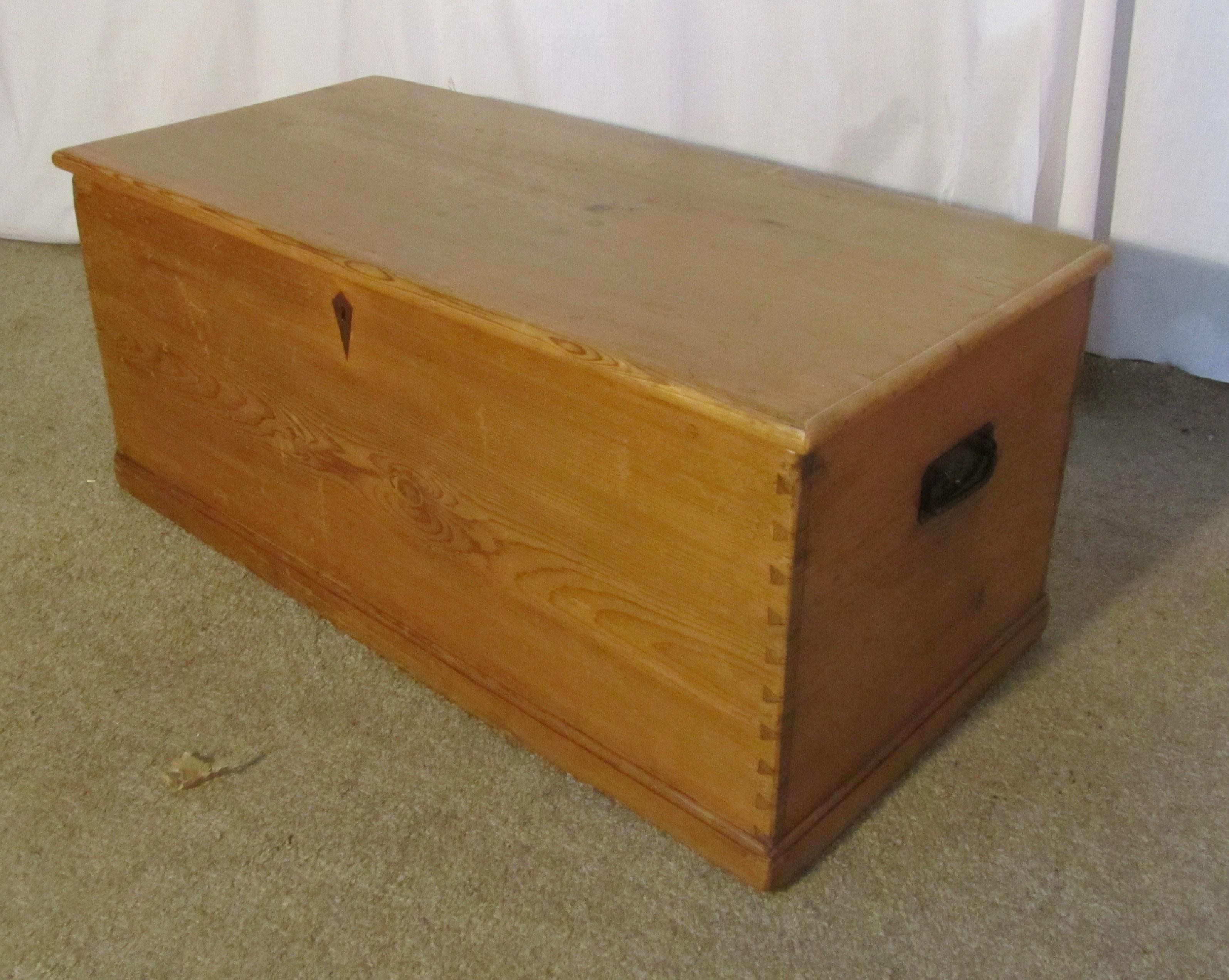 Victorian Pine Blanket Box or Coffee Table (1 of 1)