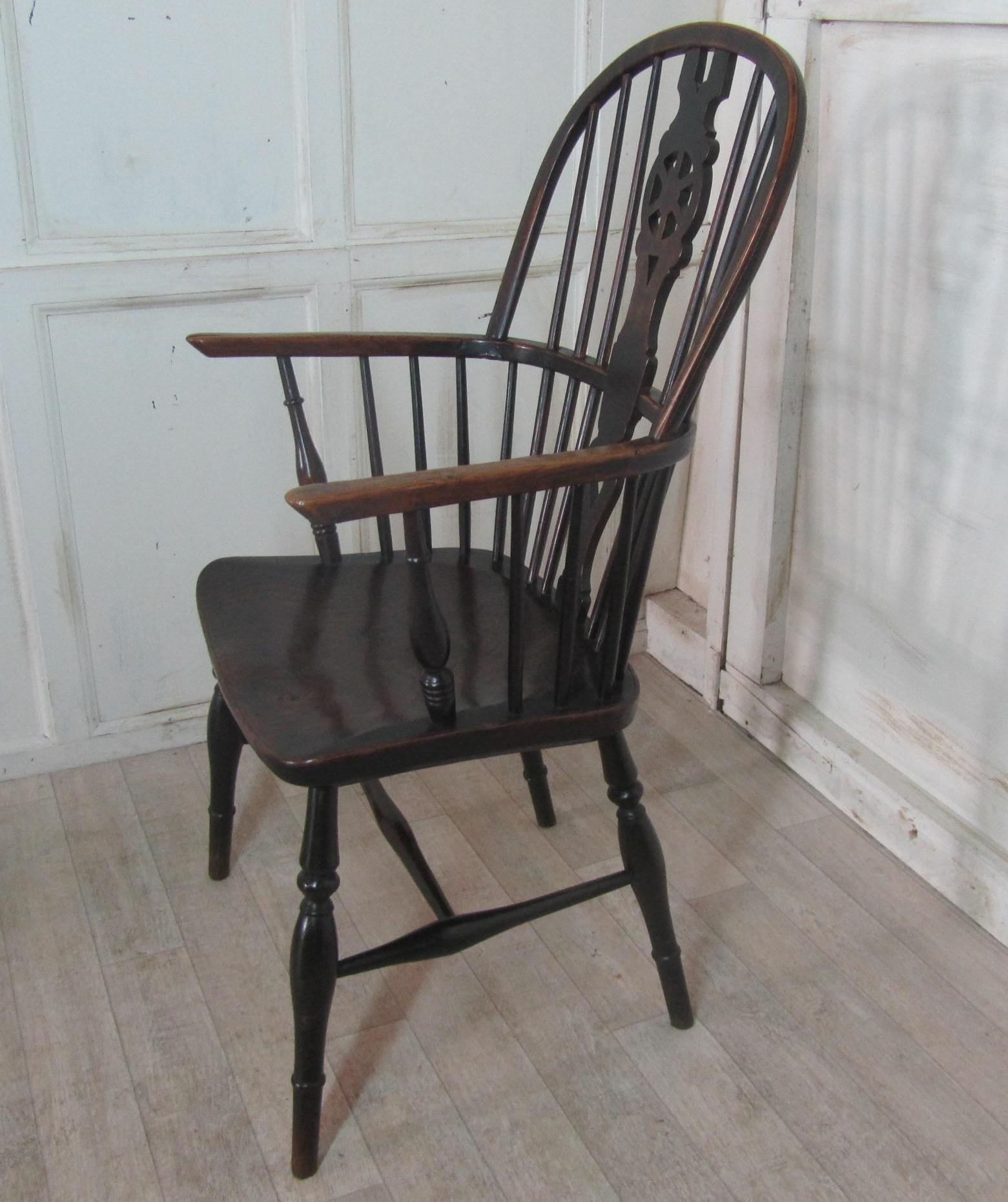 A Georgian Elm and Ash Wheel Back Windsor Carver Chair (1 of 1)