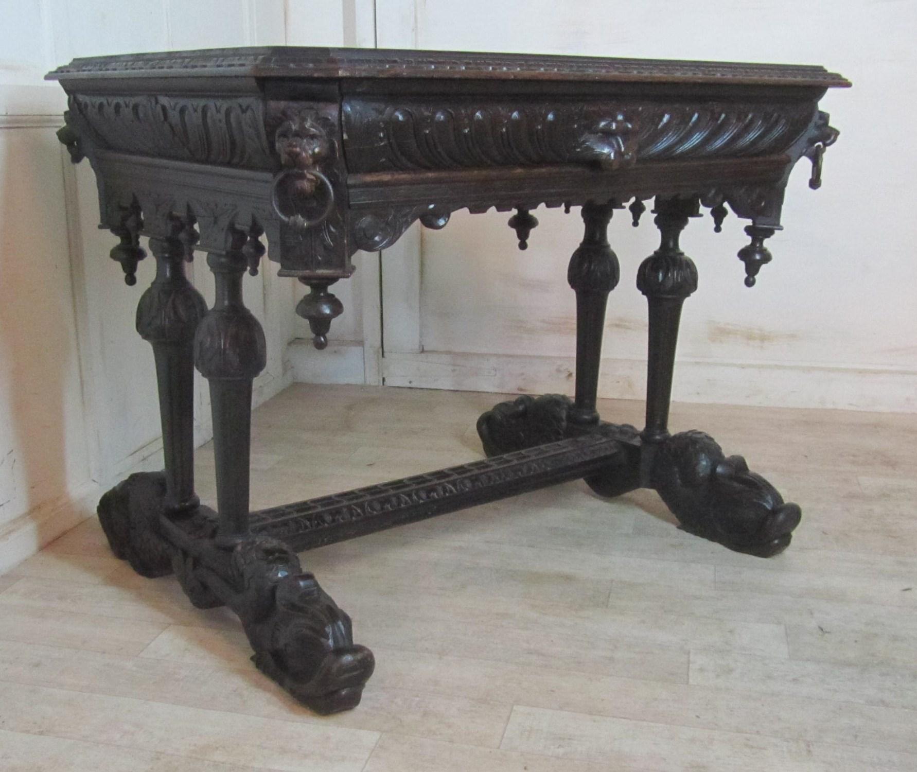 Victorian Green Man Carved Oak Hall Table / Centre Table (1 of 1)