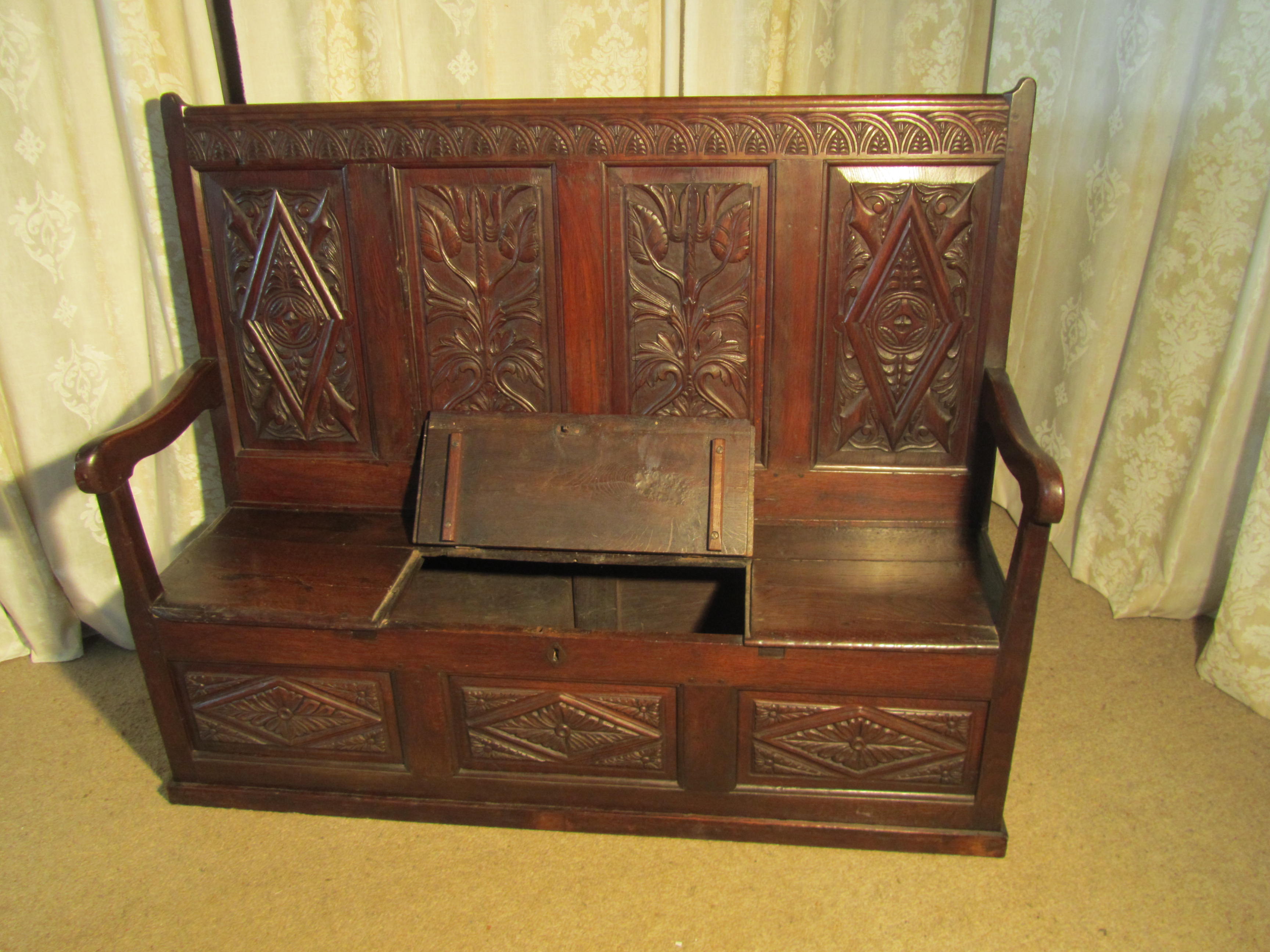 An 18th Century High Back Oak Box Settle (1 of 1)