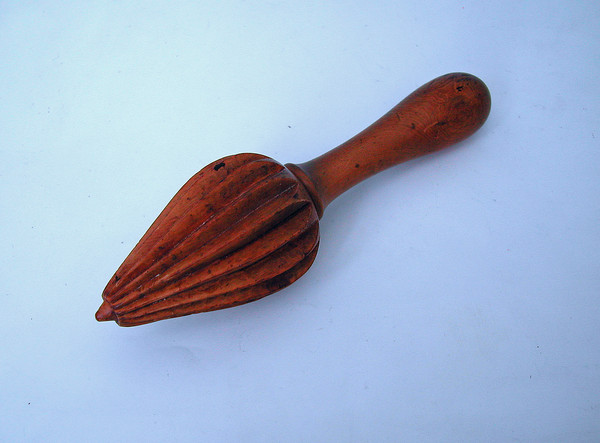 Antique 19th Century Treen Lemon Squeezer c.1860 (1 of 1) Antique 19th Century Treen Lemon Squeezer c.1860 (1 of 1)