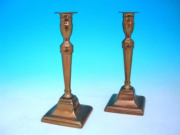 Pair of English 18th Century Corinthian Design Brass Candlesticks (1 of 1)