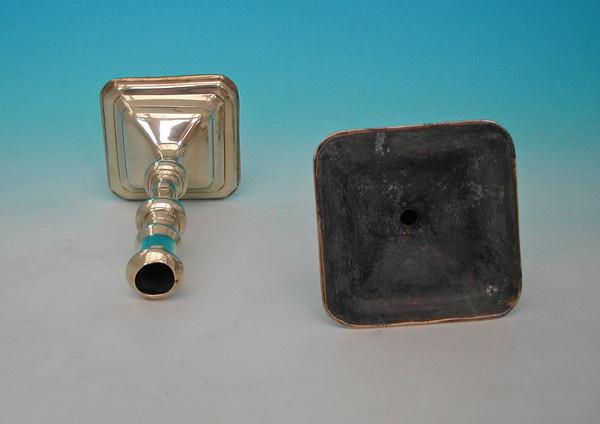 18thc Queen Ann Brass Candlesticks (1 of 1)