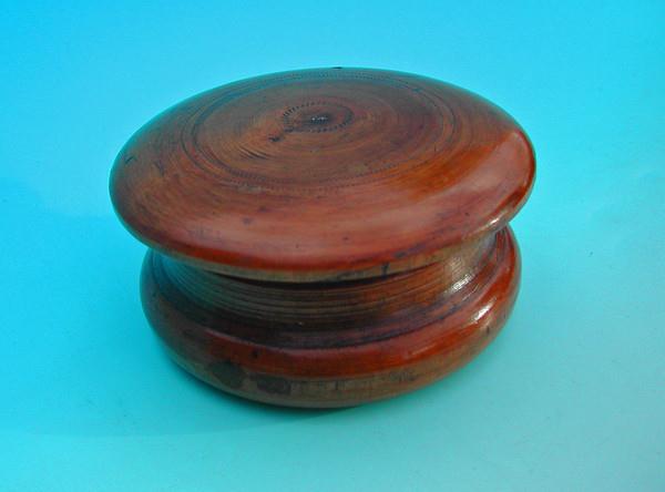 19thc  English Treen Gentlemans Powder Pot (1 of 1)