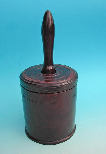 Treen Lidded Pestle and Mortar (1 of 1) Treen Lidded Pestle and Mortar (1 of 1)