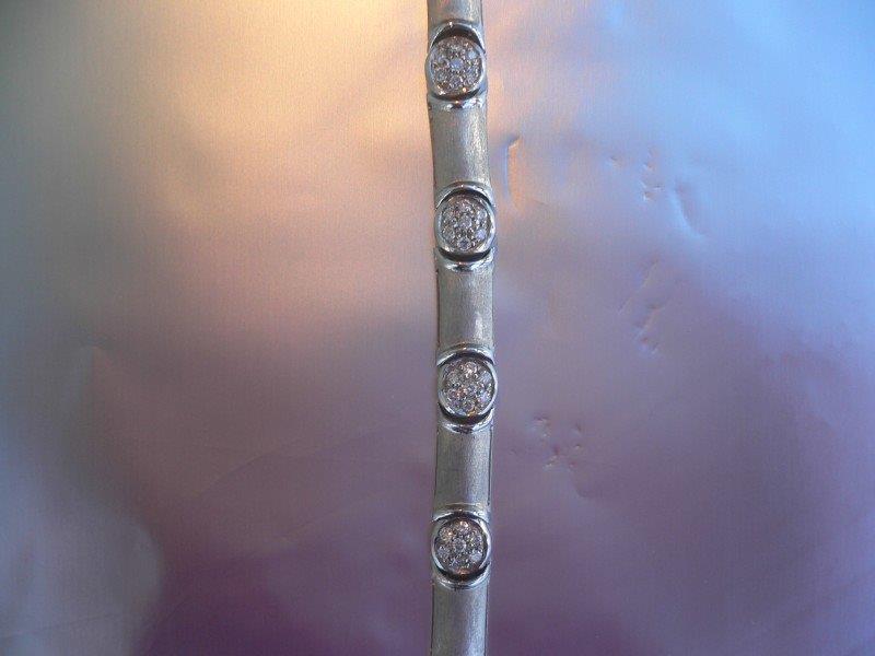 Diamond Bracelet With Brilliant Cut Diamonds (1 of 1)