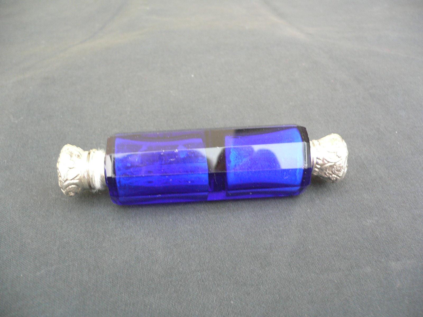 Bristol Blue Scent bottle (1 of 1)