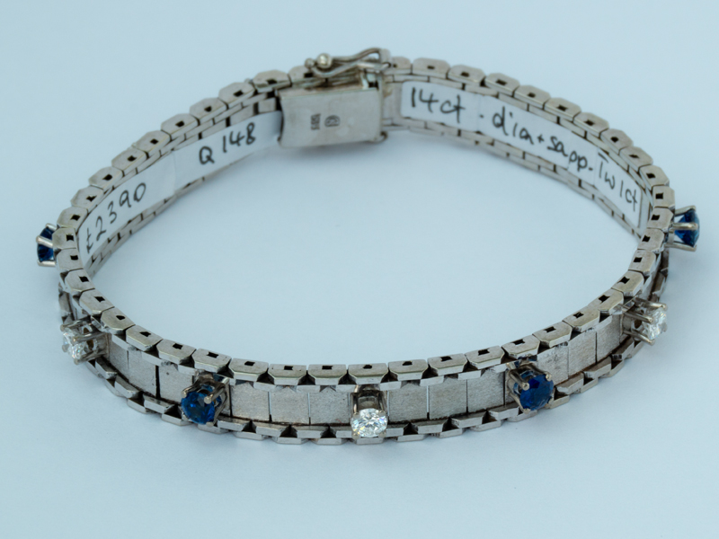 Bracelet 14ct White Gold with Diamonds and Sapphires (1 of 1)