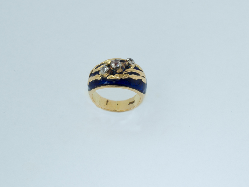 18 ct Gold Ring (1 of 1)