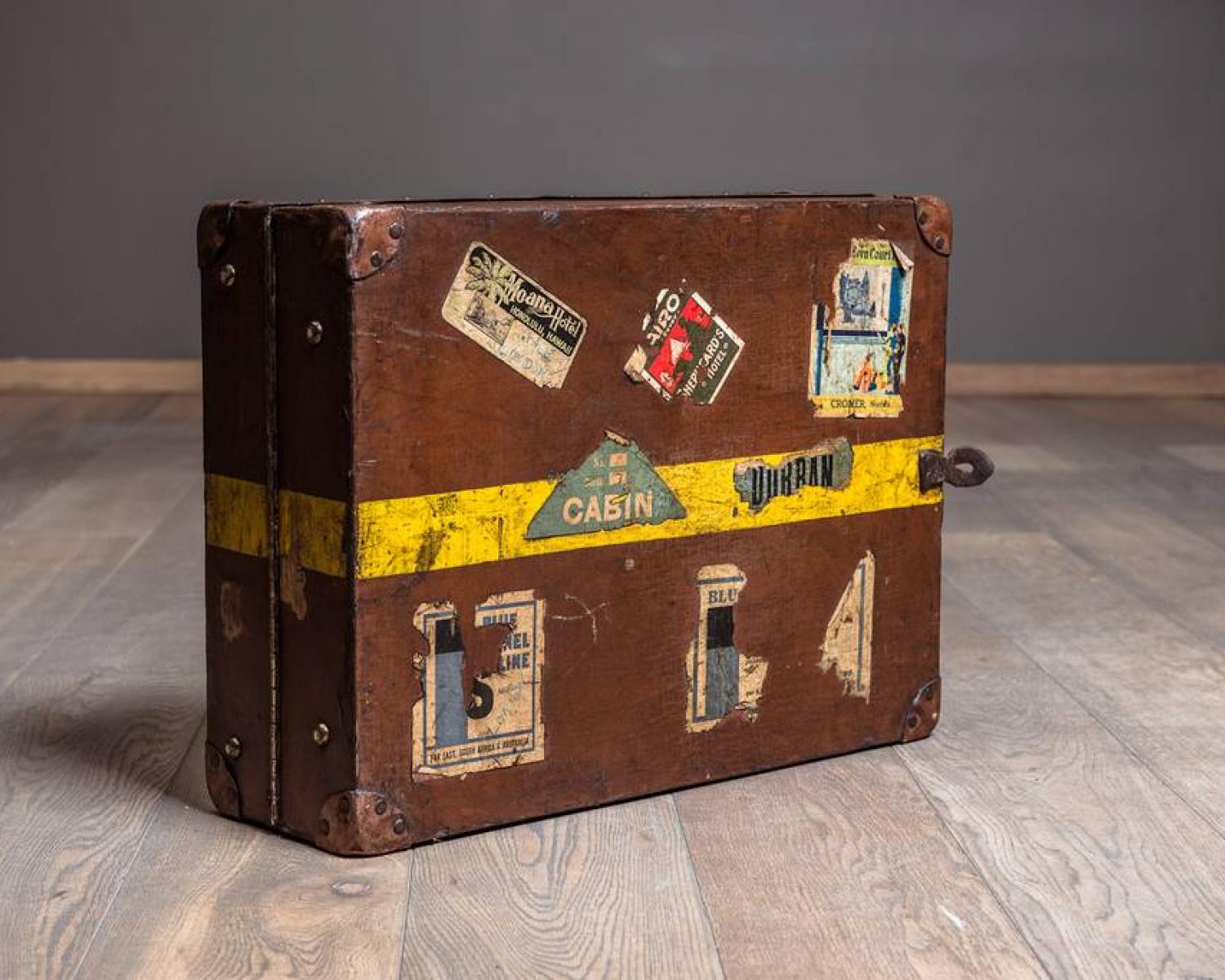 Large vintage shoe case carriers suitcase (1 of 1)