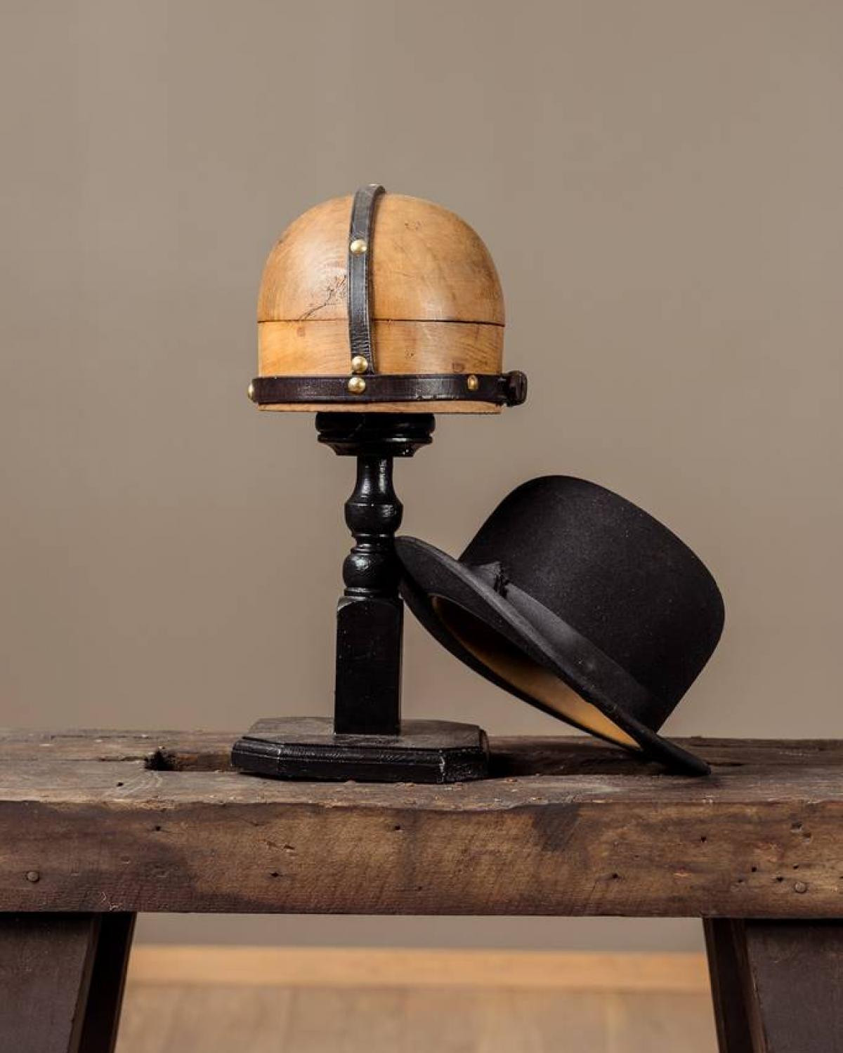 Hat form in wood and leather (1 of 1)