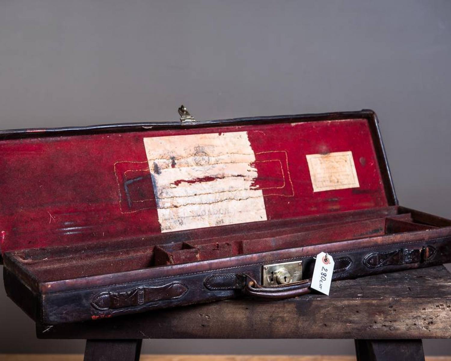 Gun box W. Dancer (1 of 4)