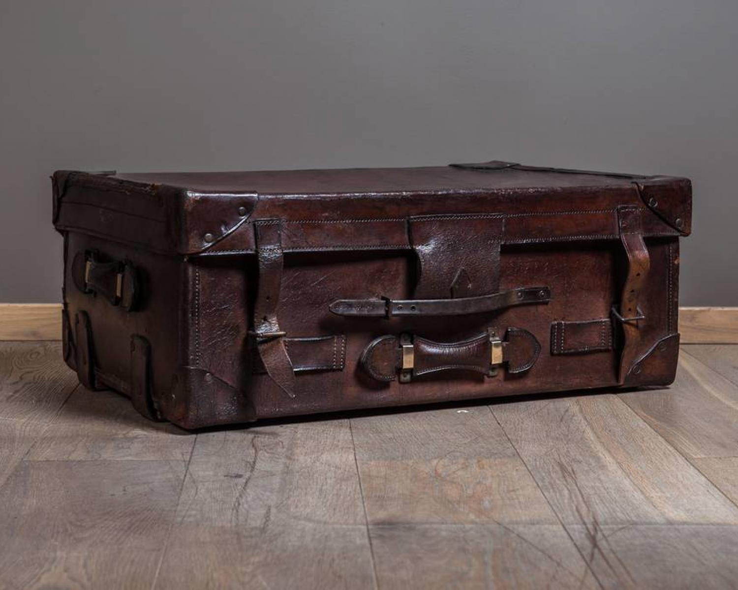 Superb solid leather trunk (1 of 1)