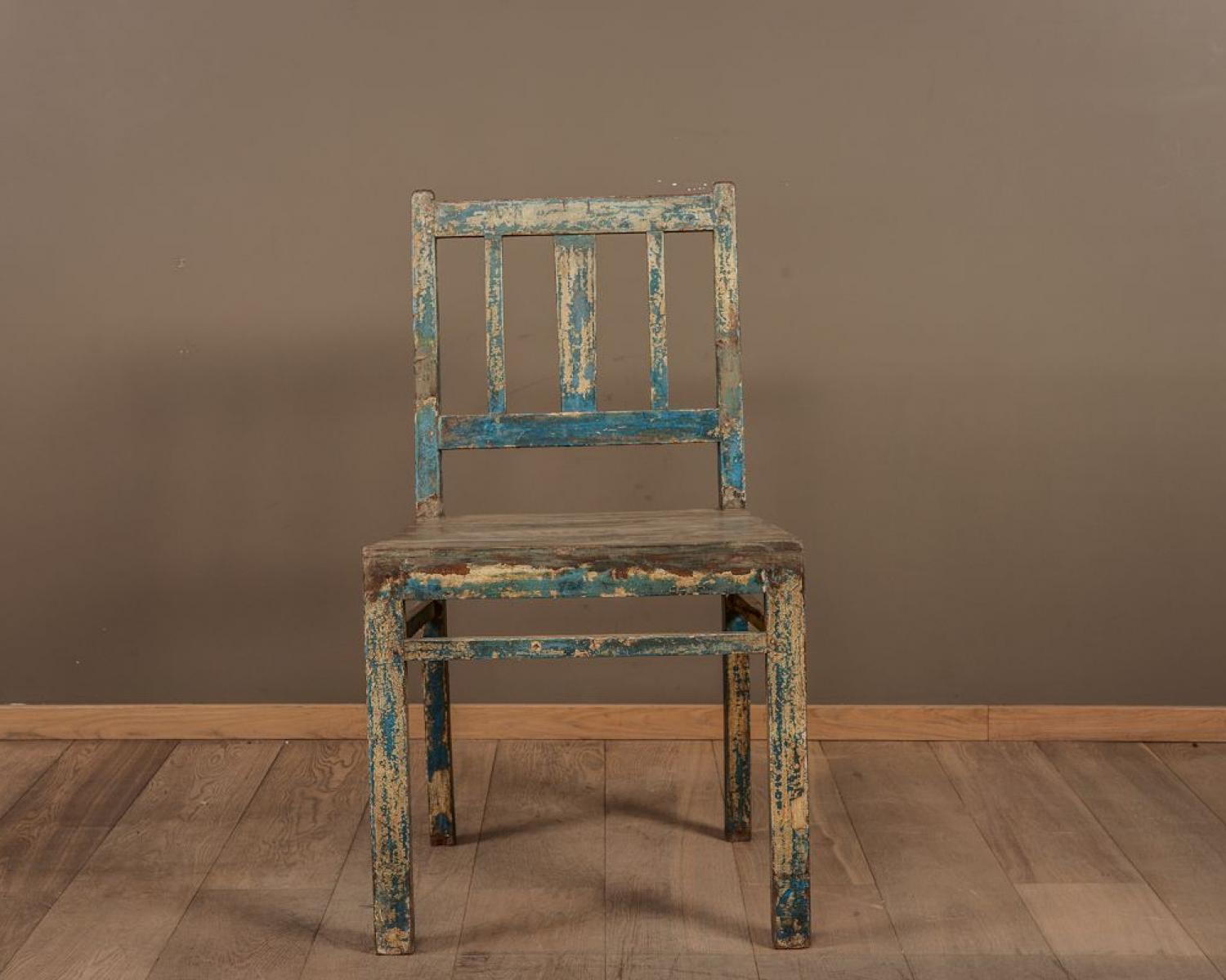 Massive teak chair (1 of 1)