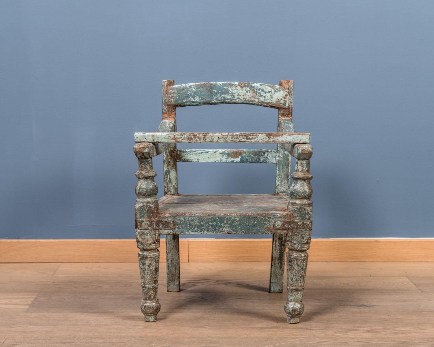 Infant chair (1 of 3)