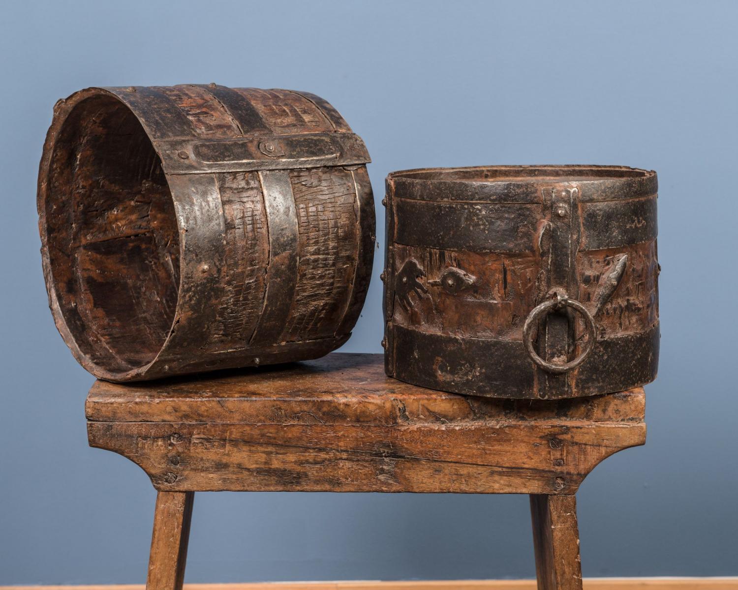 Rustic bucket (1 of 1)