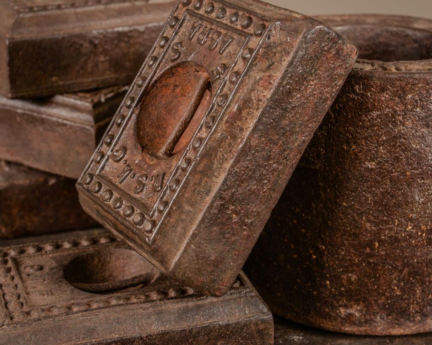 Rectangular weight (1 of 1)