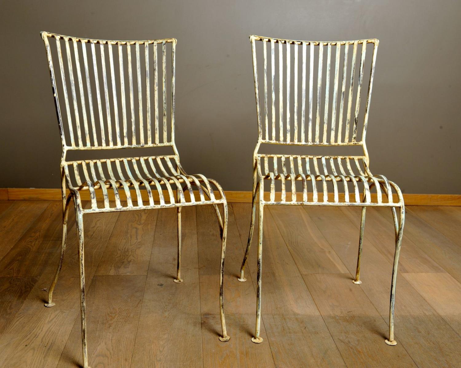 White iron chair (1 of 1)