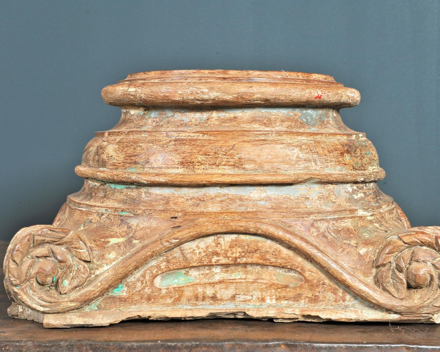 Superb pedestal (1 of 1)