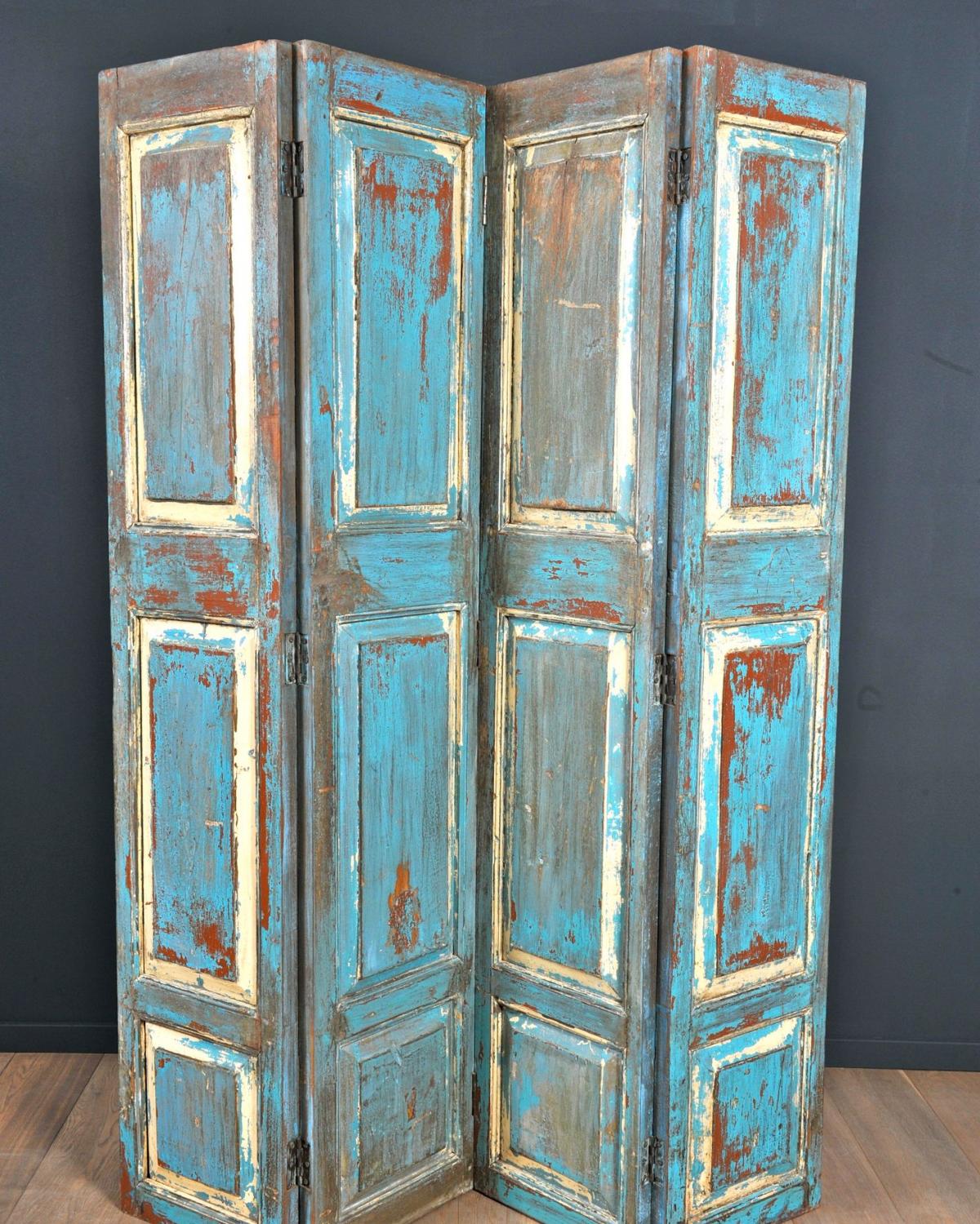 Blue Wooden Screen (1 of 1)