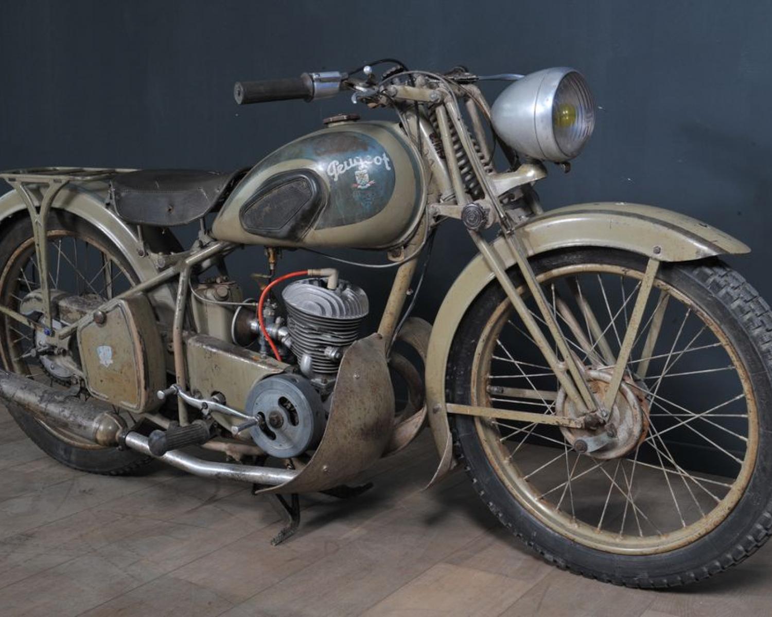 Motorcycle Peugeot Type 56 (1 of 1)