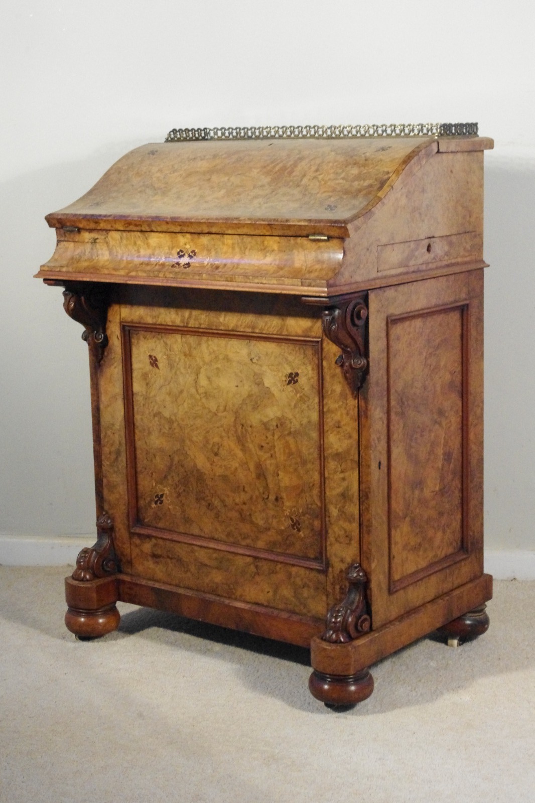 Victorian Burr Walnut Davenport (1 of 21)