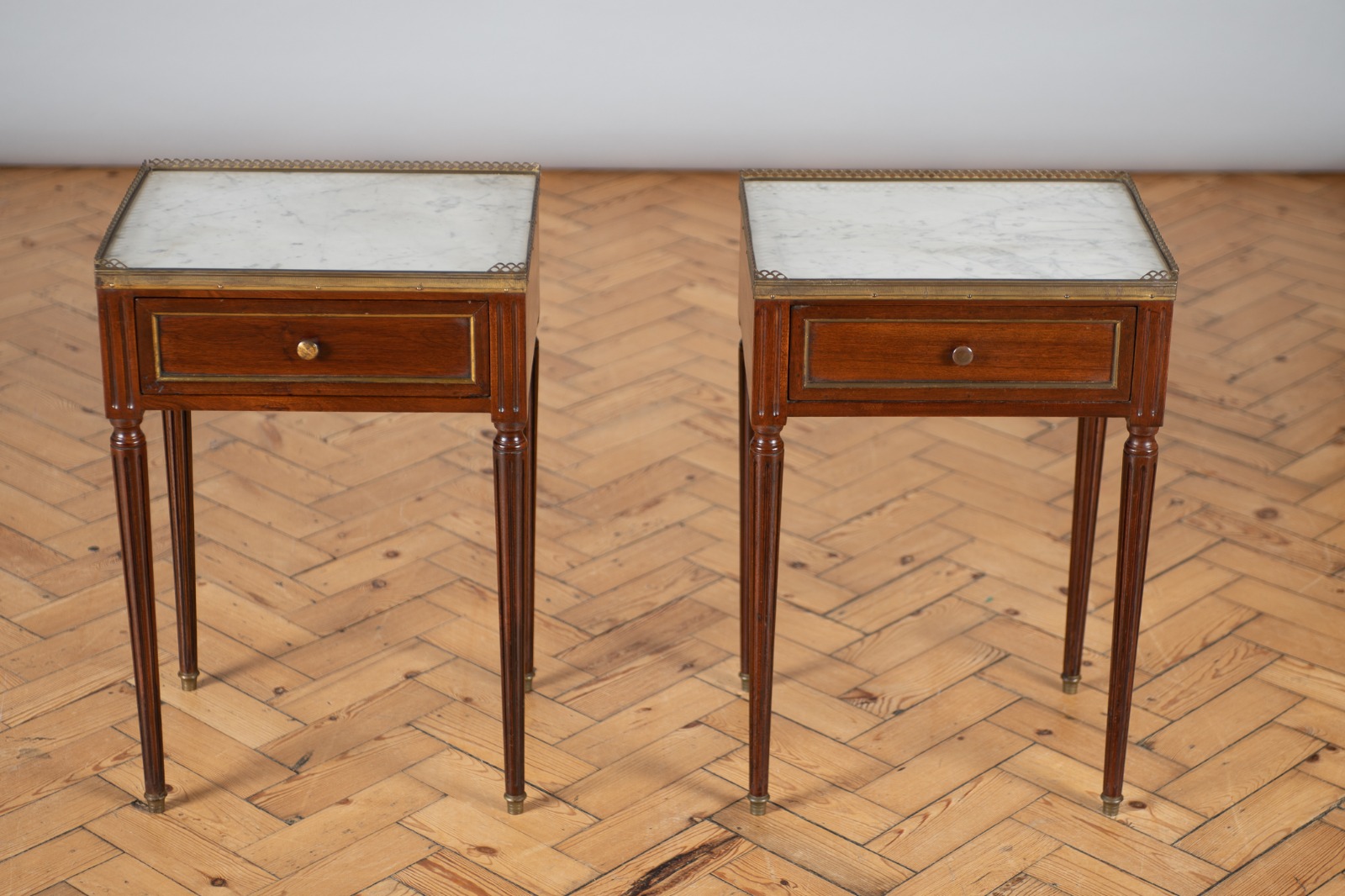 Pair of French Mahogany Bedside Cabinets with Marble Tops c.1920 (1 of 10) Pair of French Mahogany Bedside Cabinets with Marble Tops c.1920 (1 of 10)