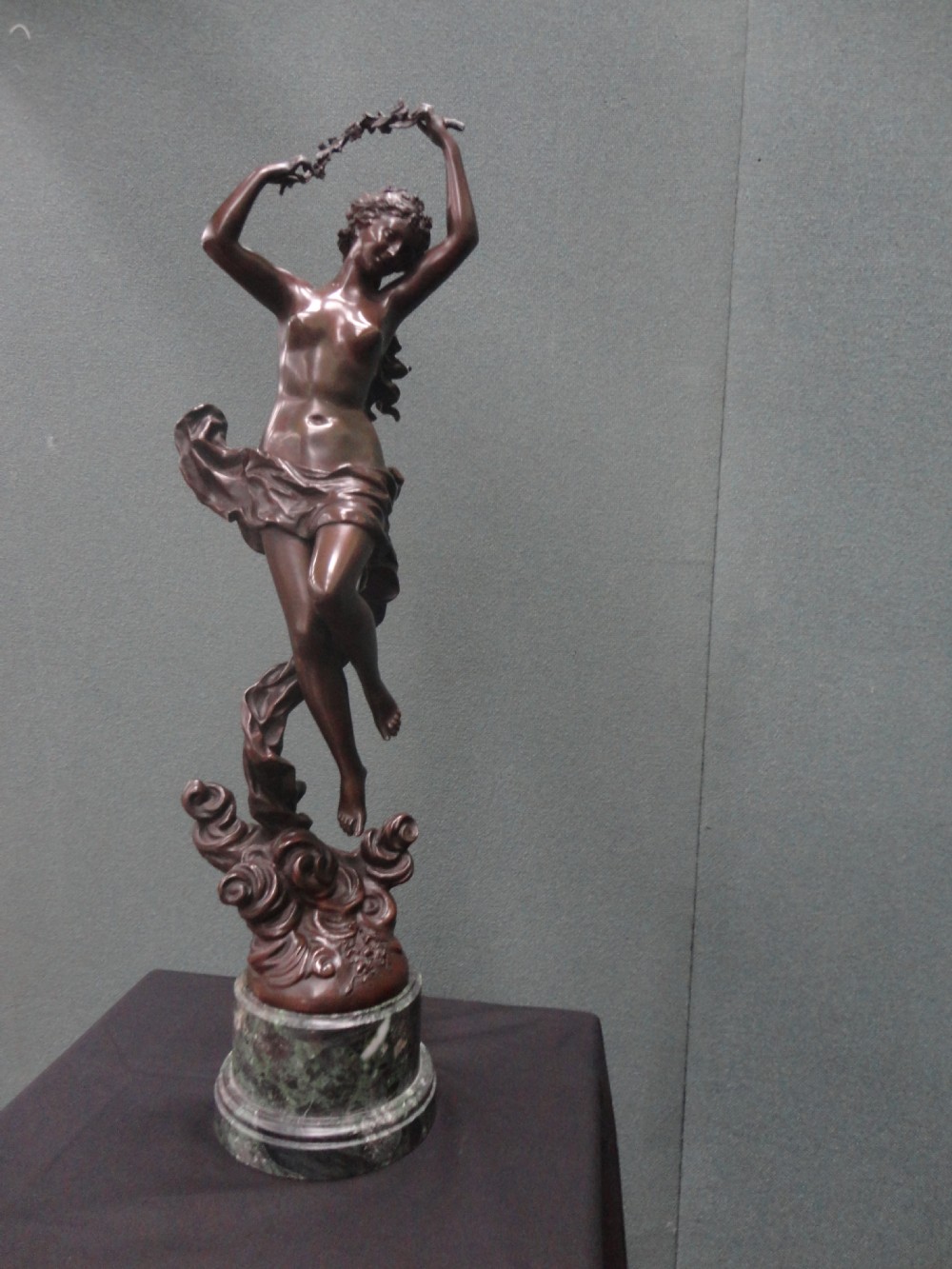 Late 19th Century French Bronze Female Figure (1 of 1)