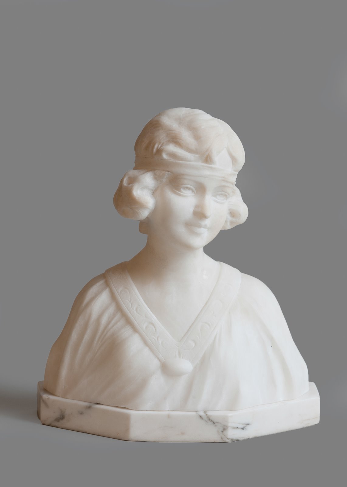 French Carved Alabaster Sculpture of a Female by G.V.Vaerenbergh (1 of 4)