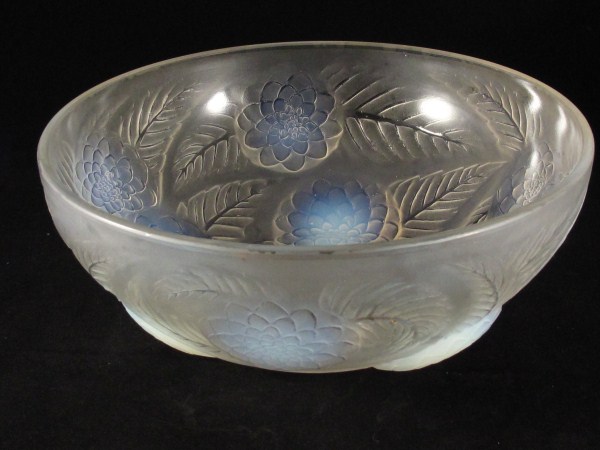 Rene Lalique Dahlias bowl (1 of 1)