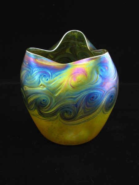 Loetz vase c.1900 (1 of 1)