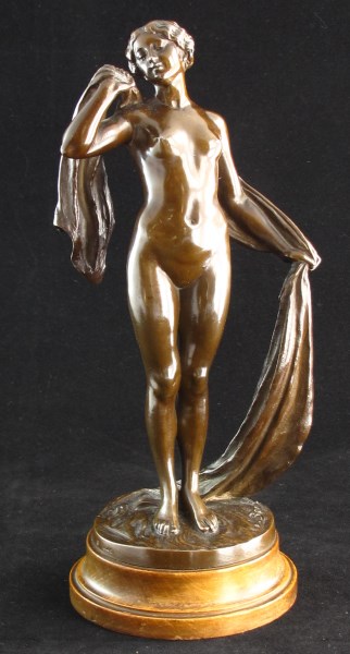 Art Nouveau Bronze Figure Phryne before the Judges Johannes Benk (1 of 1)