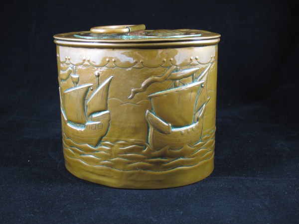 Newlyn Arts & Crafts Copper Caddy (1 of 1)