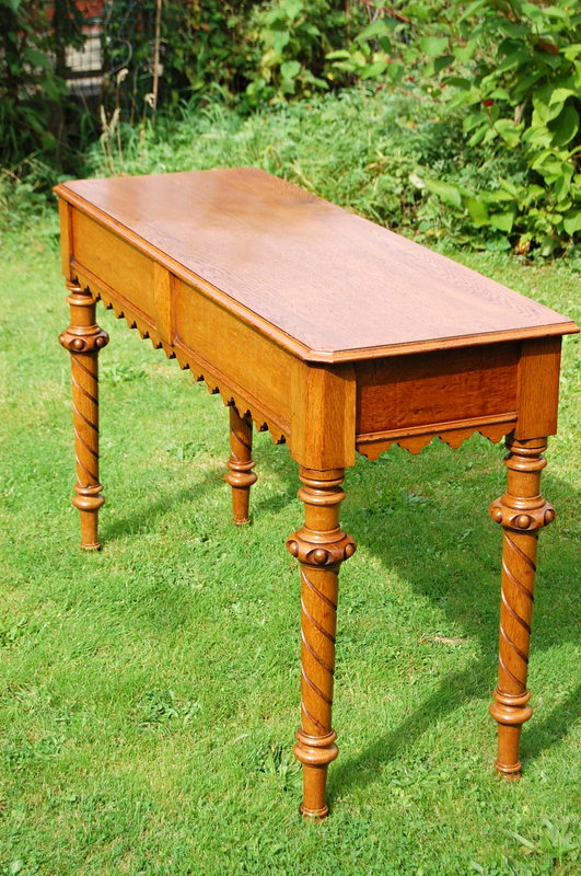 Oak Victorian Gothic Hall Table / Side Table (1 of 1)