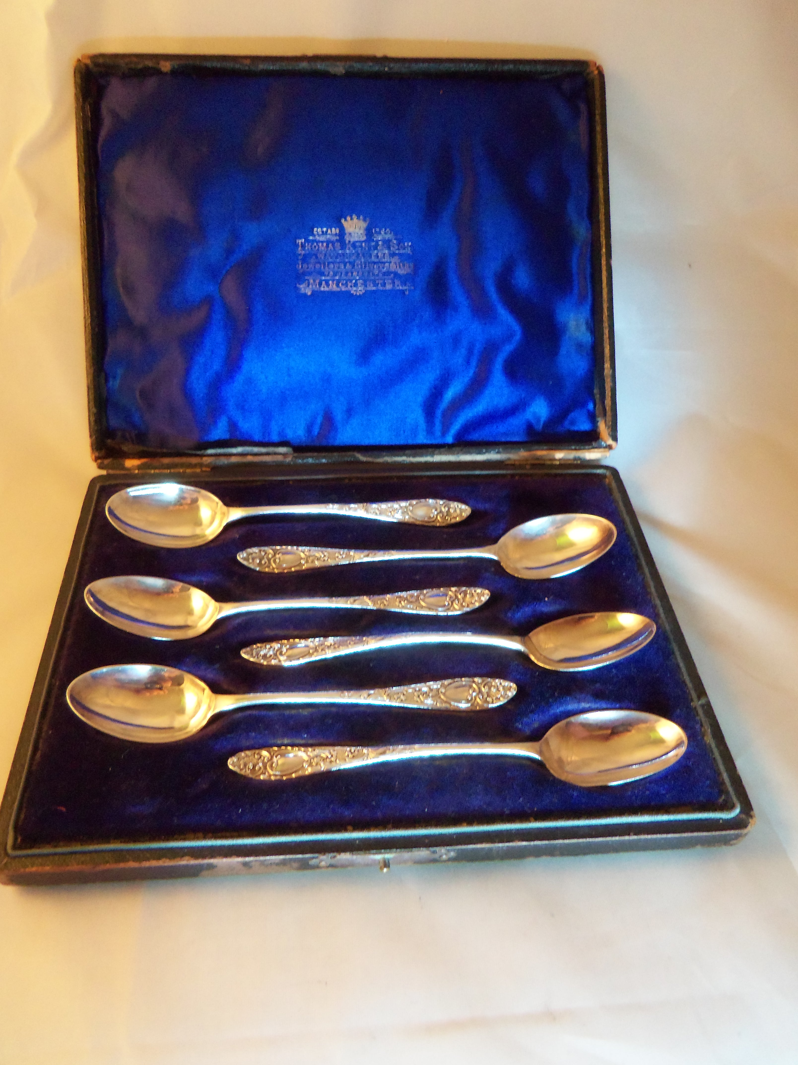 ANTIQUE SET 6  VICTORIAN SILVER COFFEE TEA SPOONS (1 of 1)