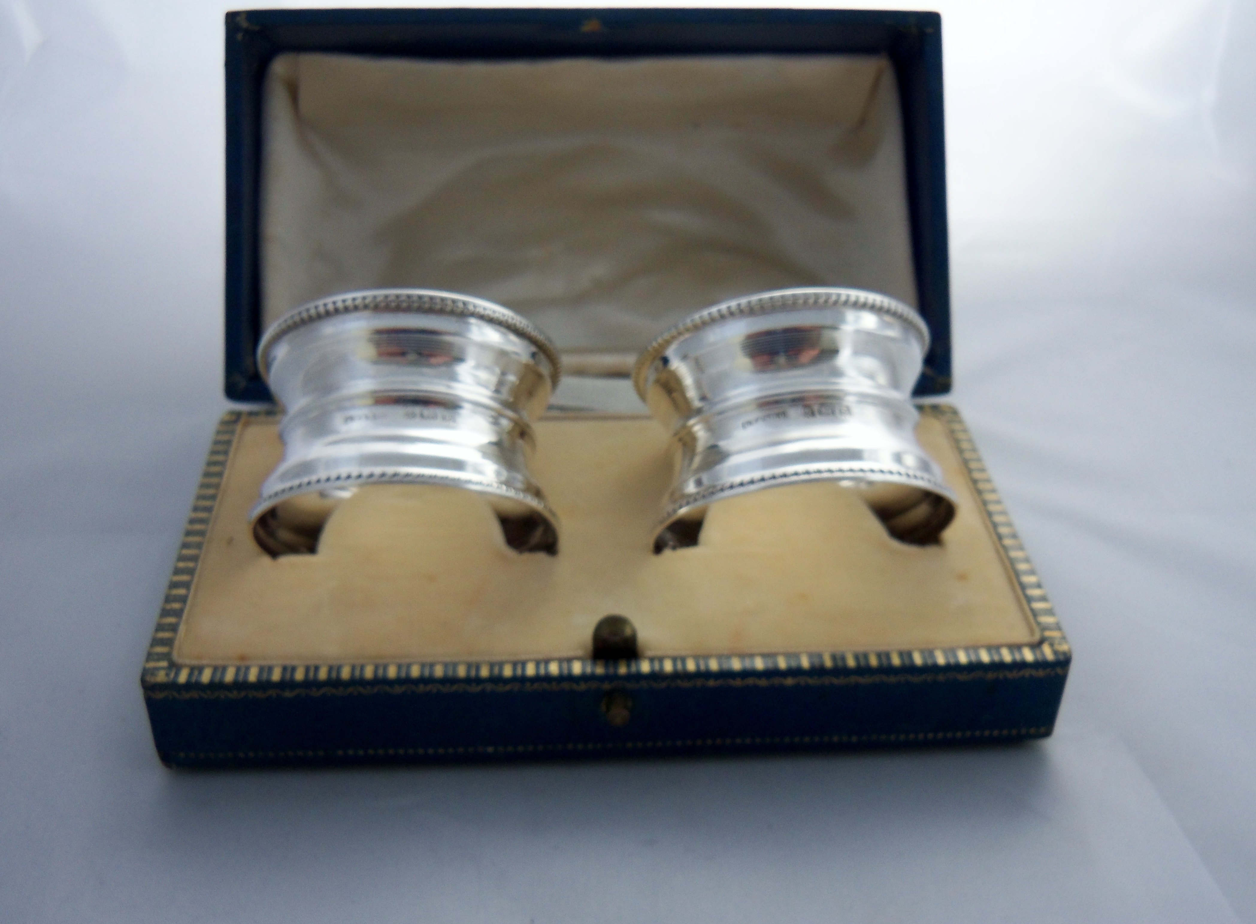 Pair of English Silver Napkin Rings 1929 (1 of 1)
