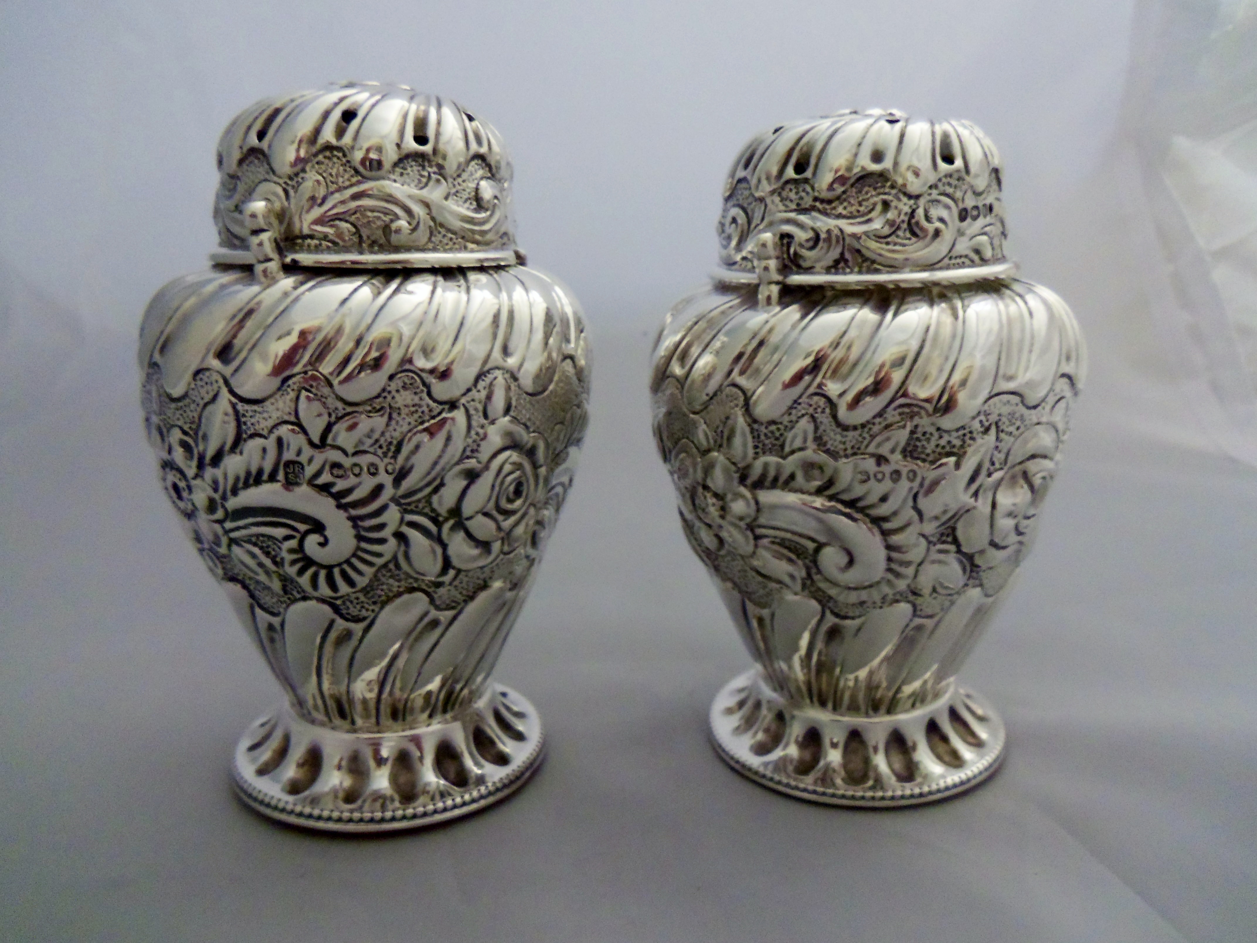 PAIR WRYTHEN VICTORIAN STERLING SILVER SUGAR CASTERS 1885 (1 of 1)