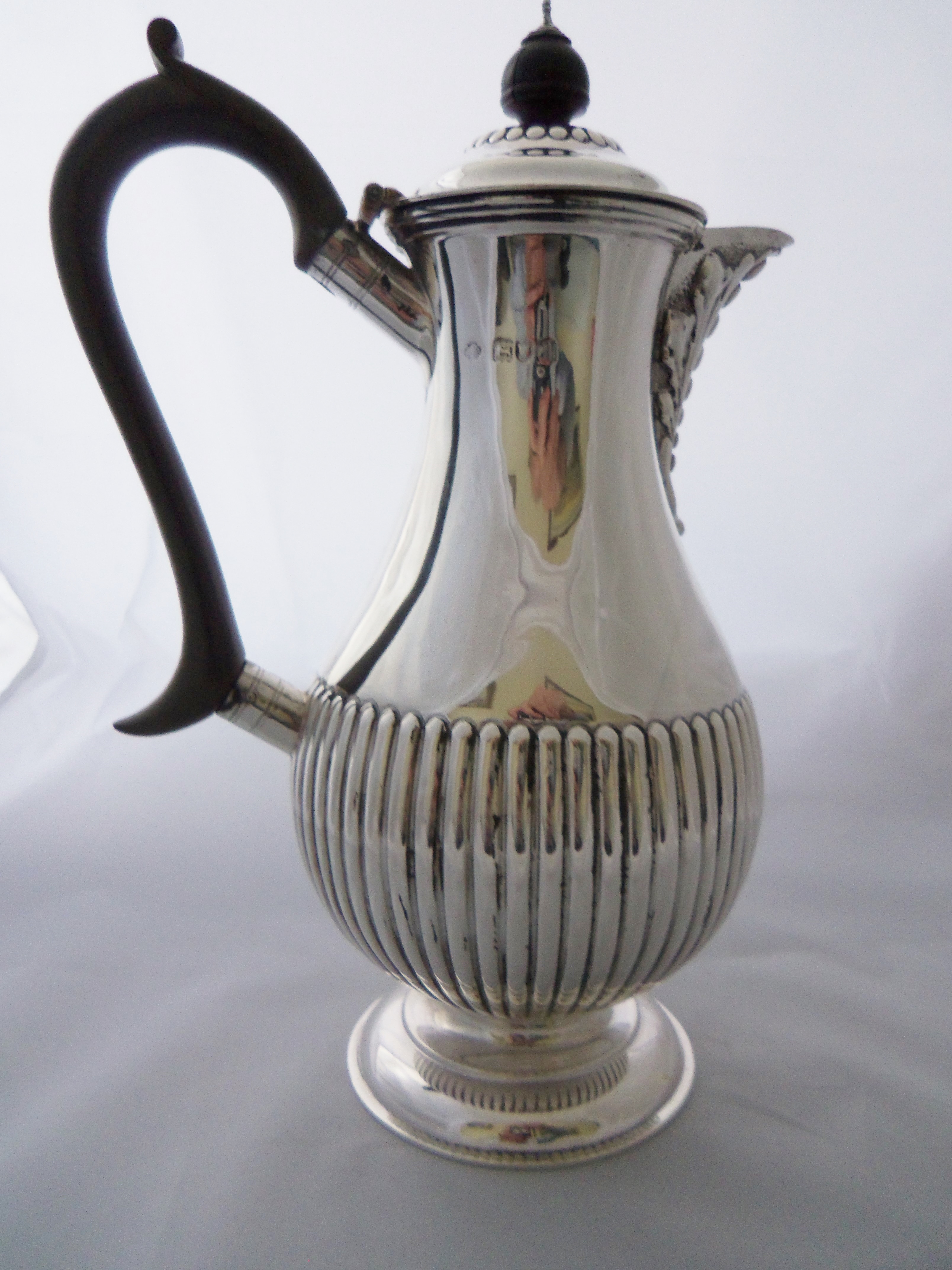 ENGLISH  VICTORIAN STERLING SILVER WINE EWER / JUG 1899 (1 of 1)