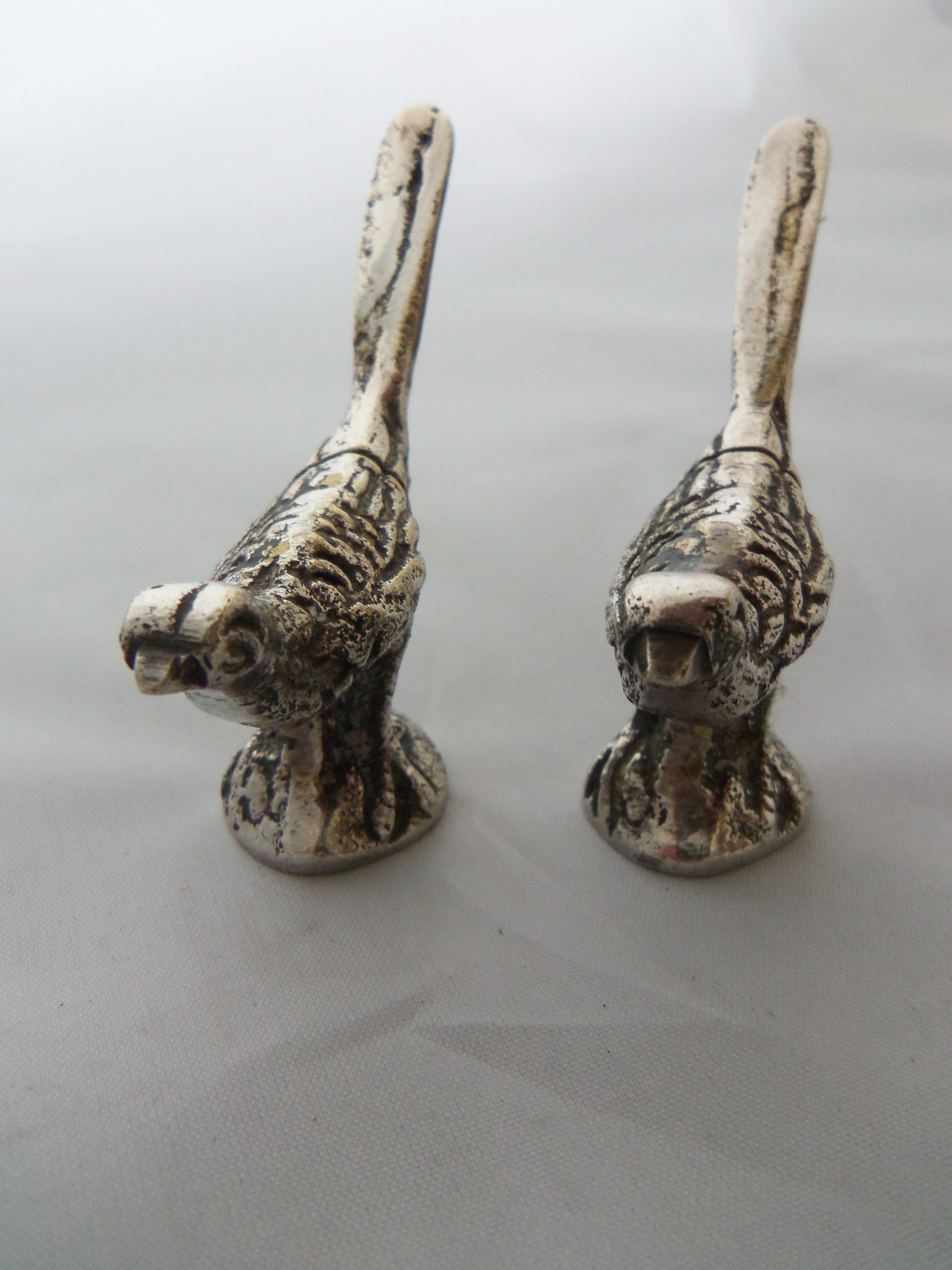 Antique Pair Edwardian Silver Plated Pheasant Menu Holders (1 of 1)