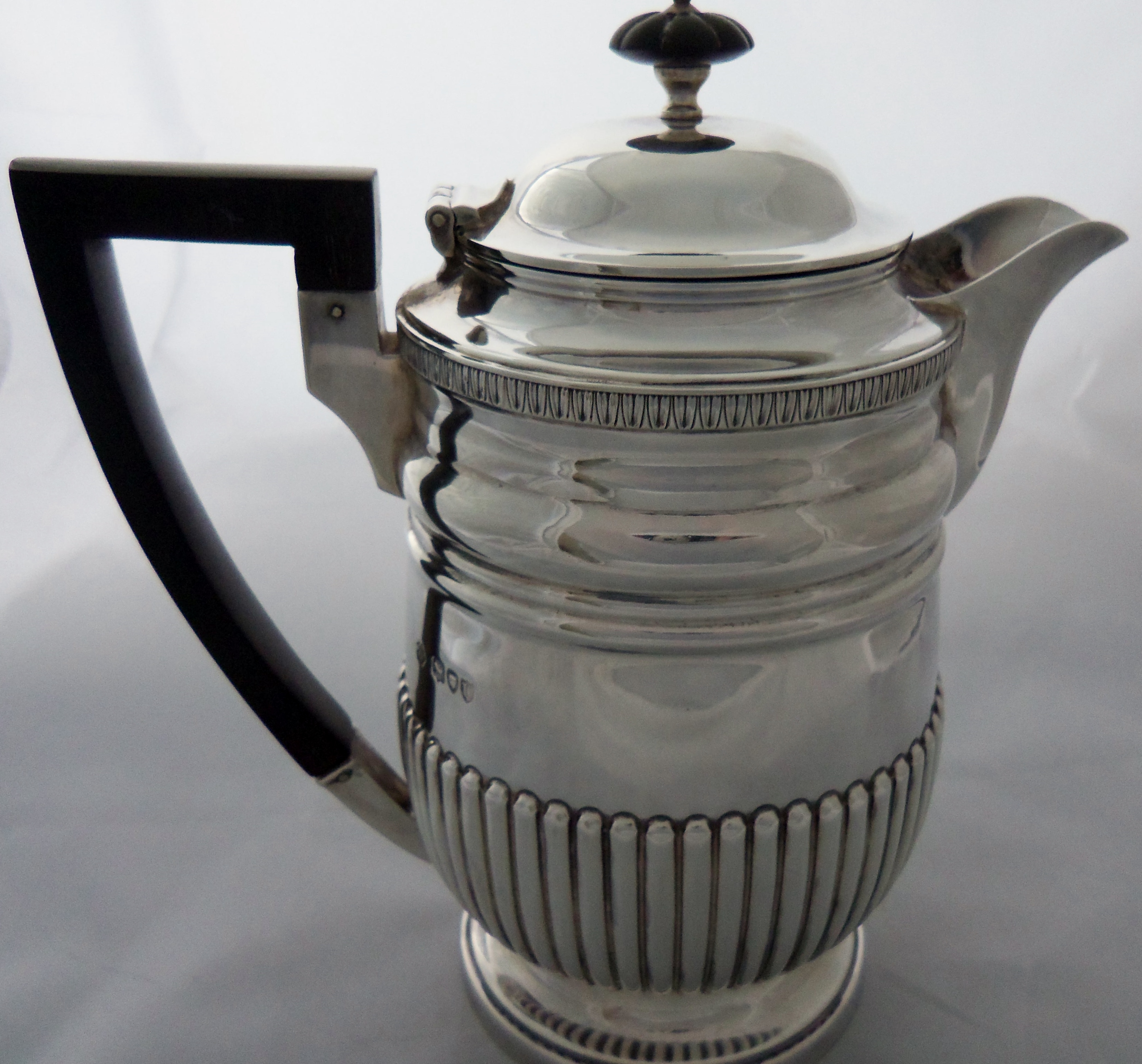 VICTORIAN ENGLISH SILVER HOT WATER JUG 1895 (1 of 1)