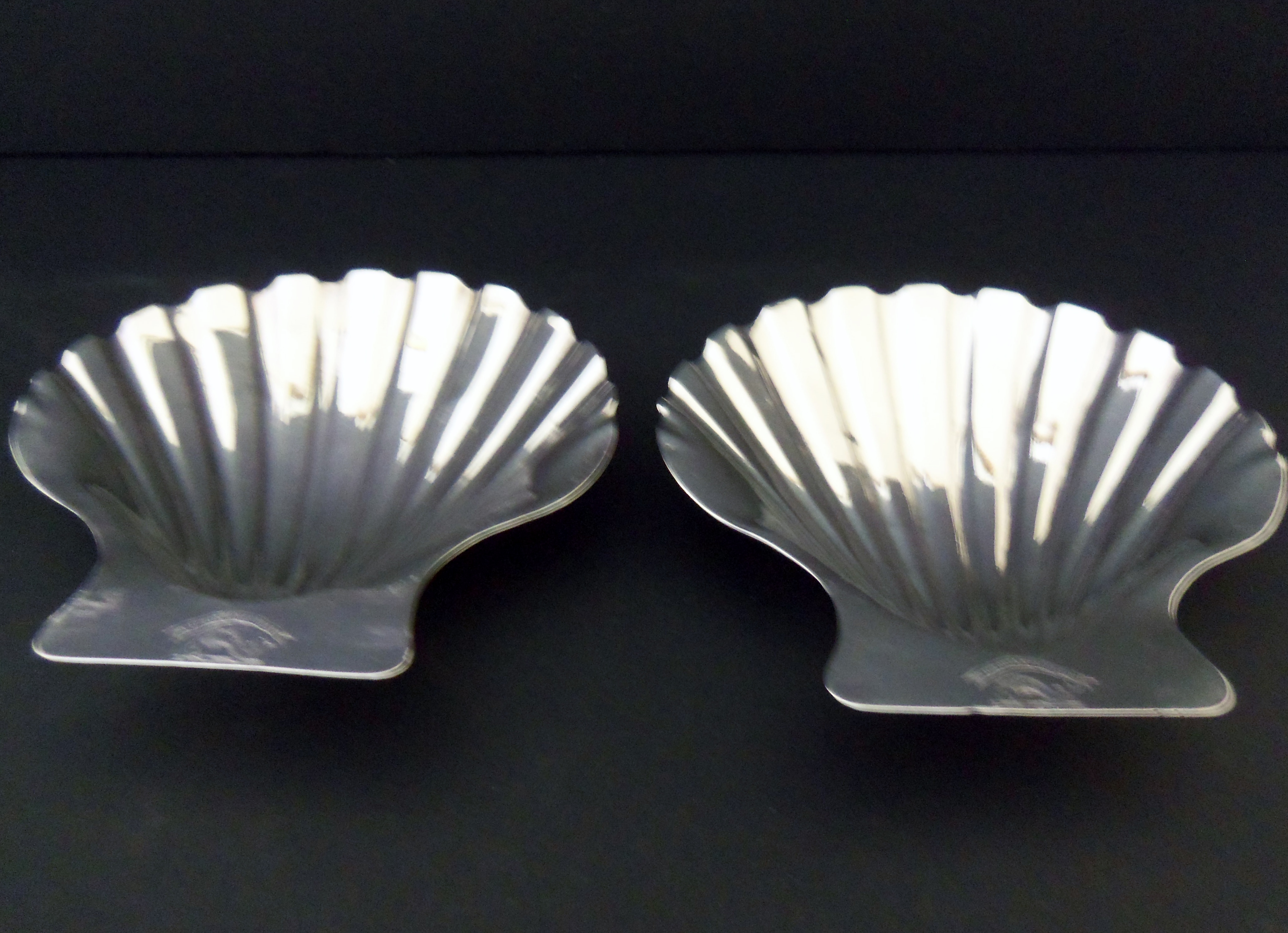 Antique pair of George III Silver Butter Dishes c.1799 (1 of 1)